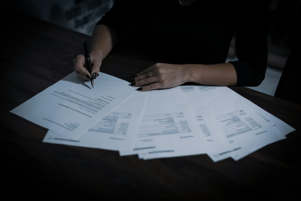 RTE Gujarat 2026: 3 Papers Divorced Moms Must Carry